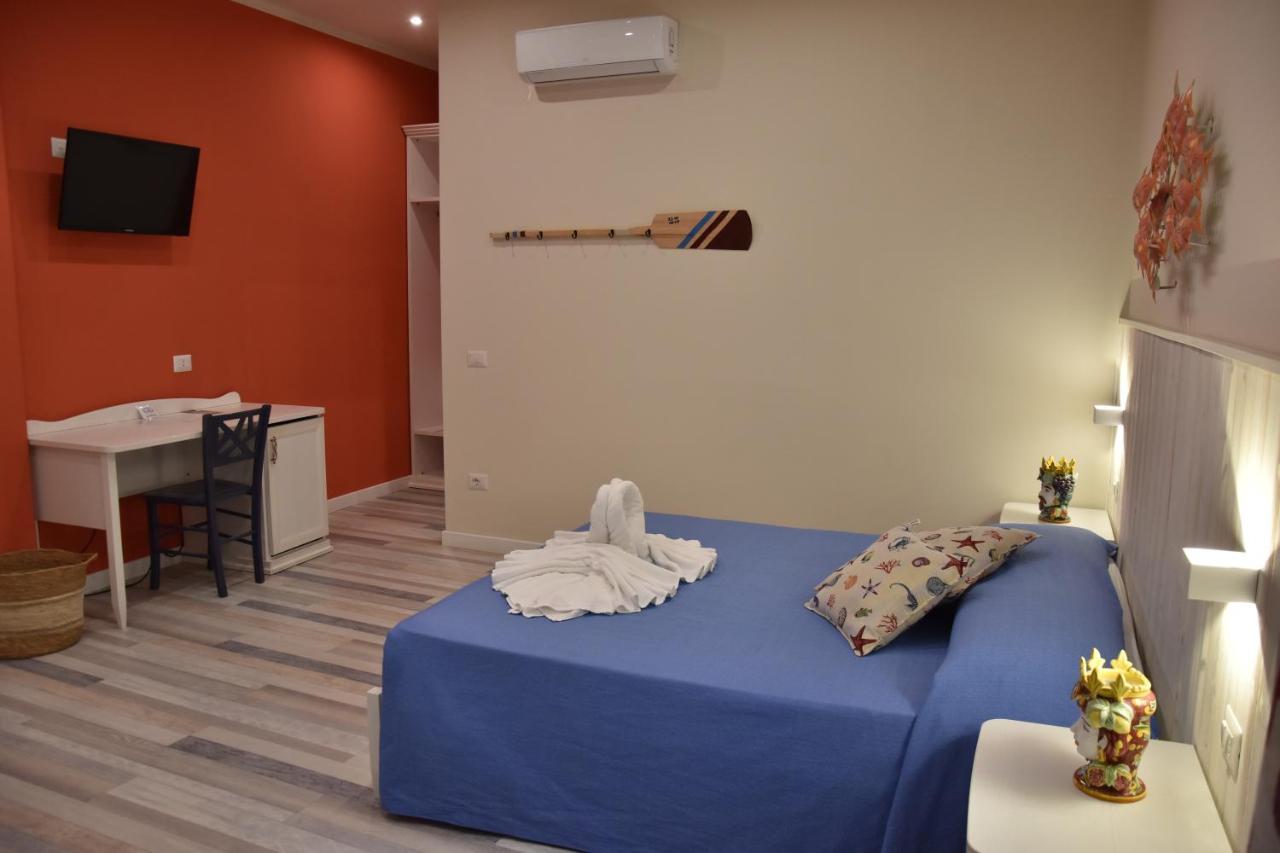 B&B Marina Blu Giardini Naxos Dış mekan fotoğraf